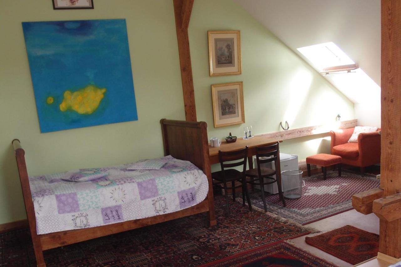 Orli Hnizdo At Chateau Novak Křivoklát Zewnętrze zdjęcie